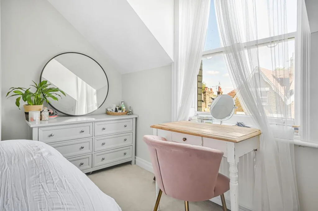 3 bedroom flat for rent