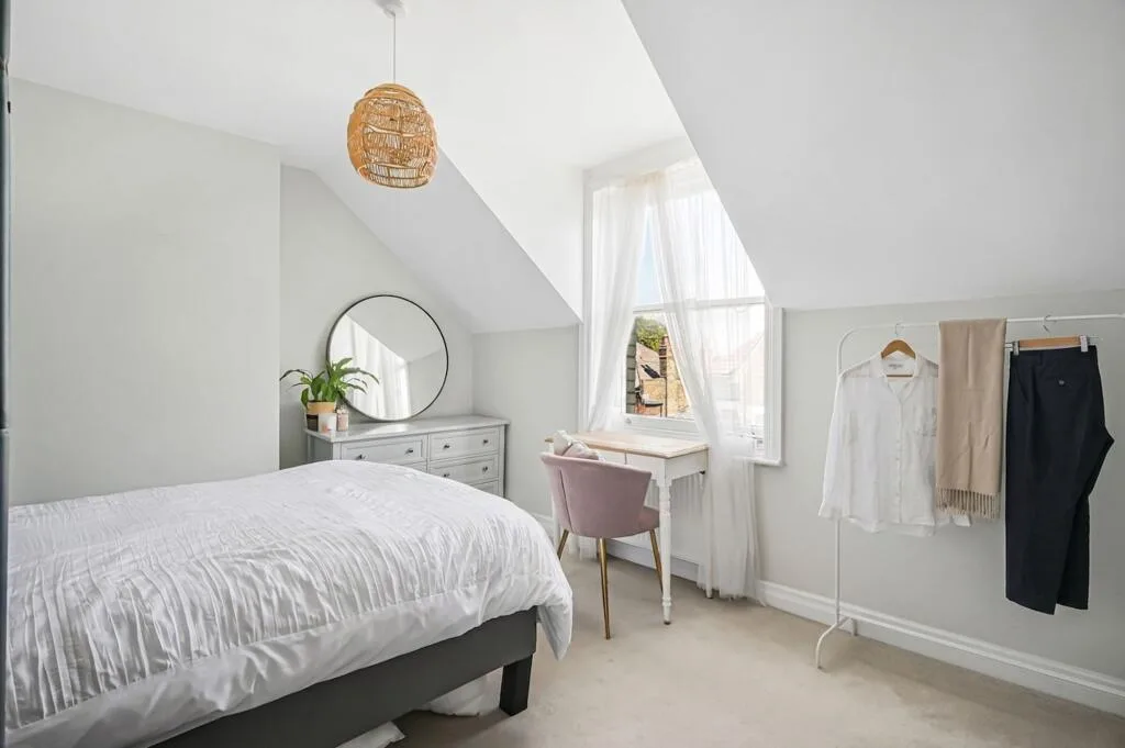3 bedroom flat for rent