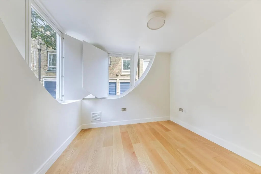2 bedroom end of terrace house for rent