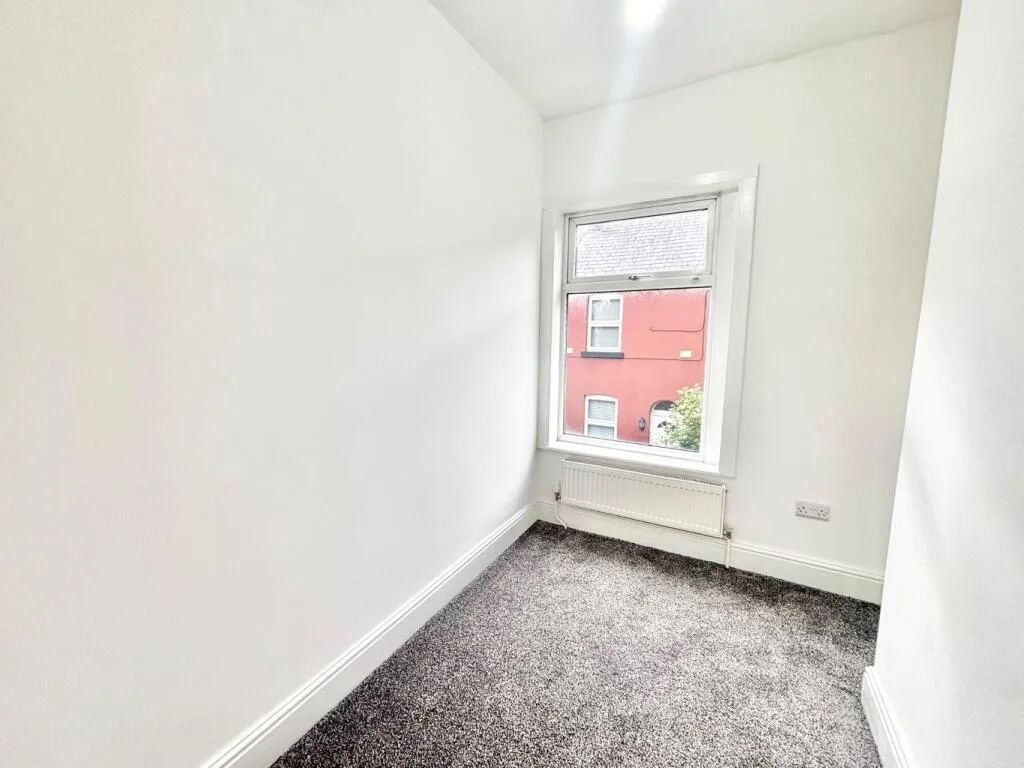 2 bedroom semi-detached house for rent