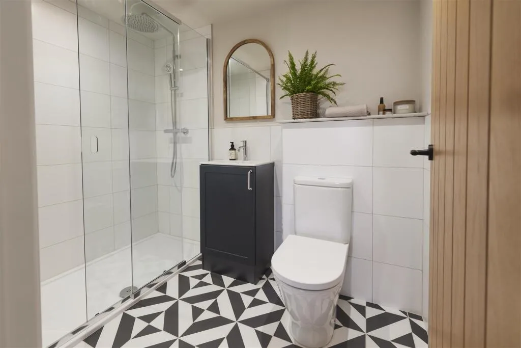 4 bedroom flat for rent