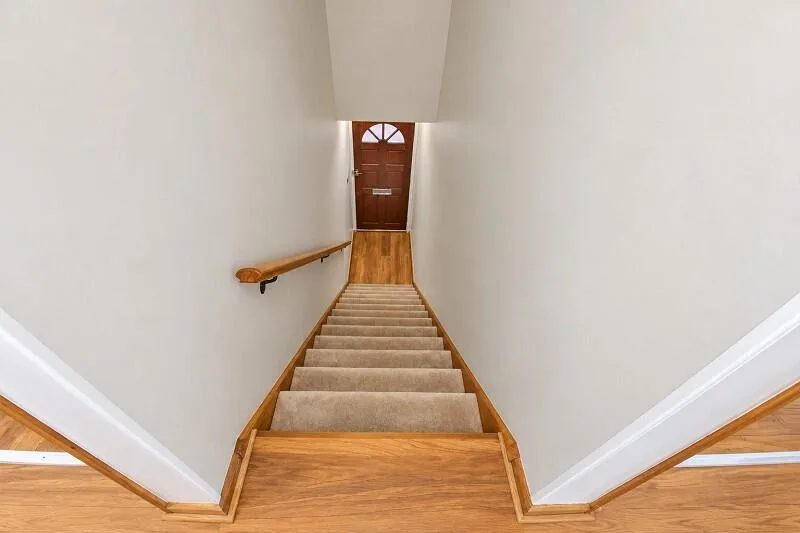 2 bedroom maisonette for rent