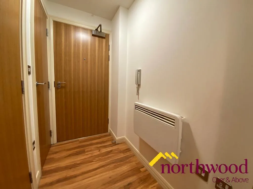 Studio flat for rent