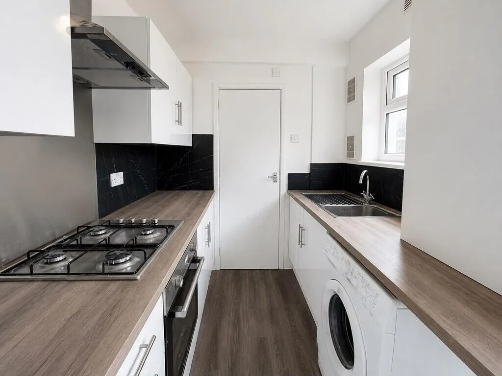 1 bedroom ground floor flat for rent