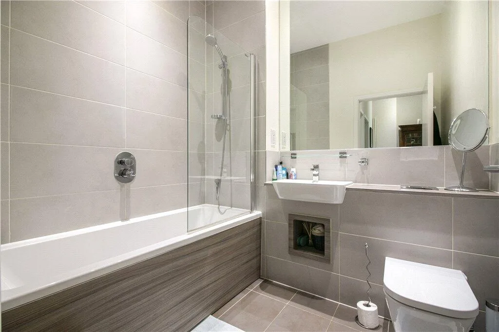 3 bedroom maisonette for rent