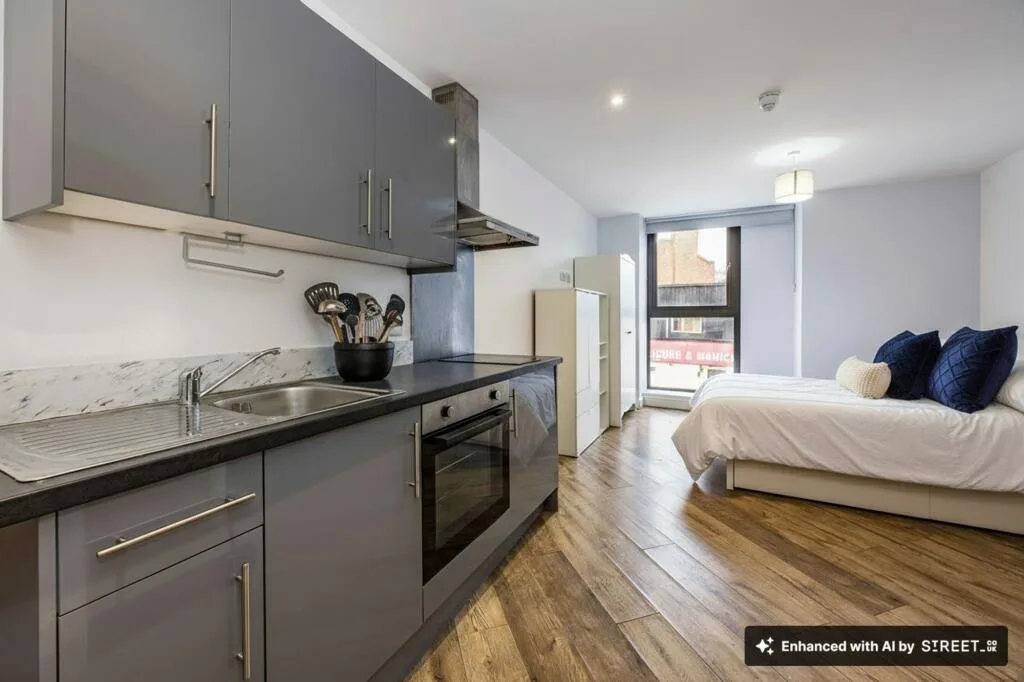 Studio flat for rent