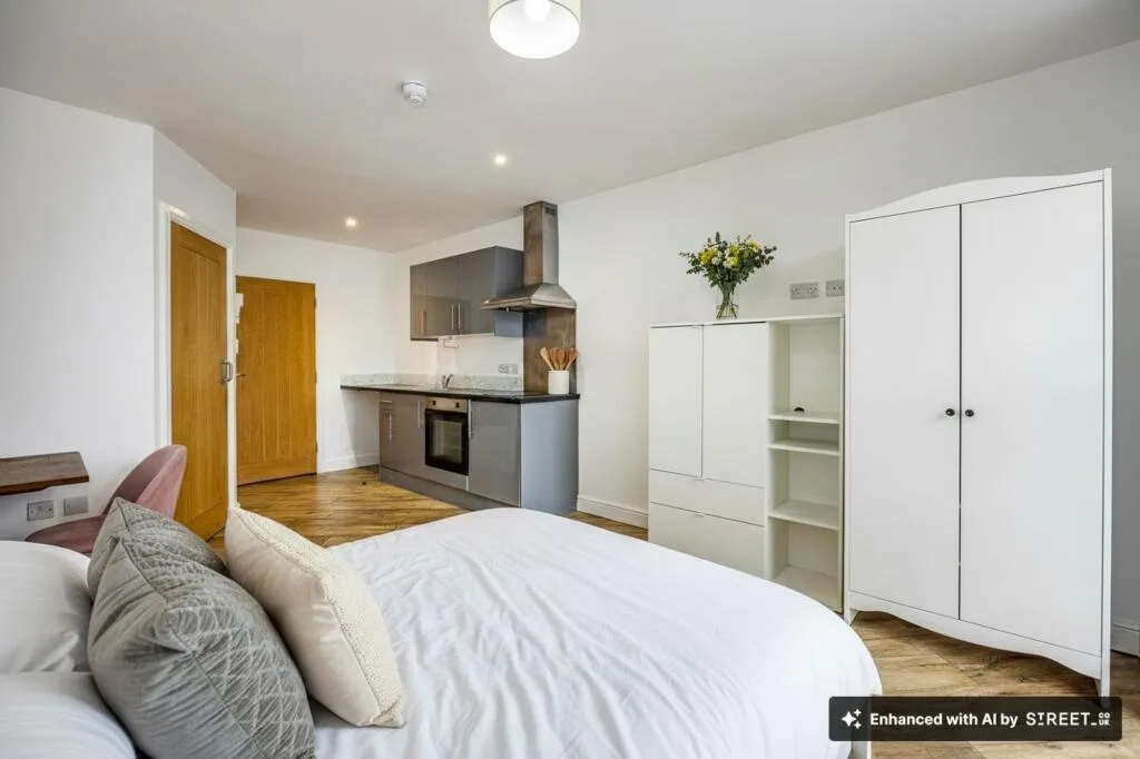 Studio flat for rent