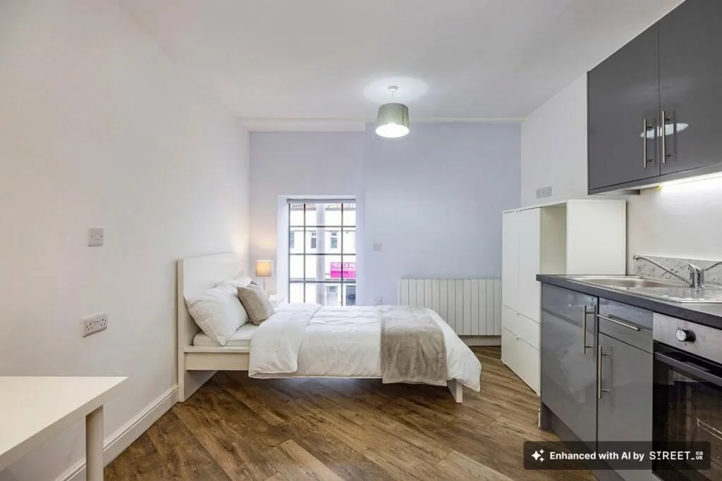 Studio flat for rent