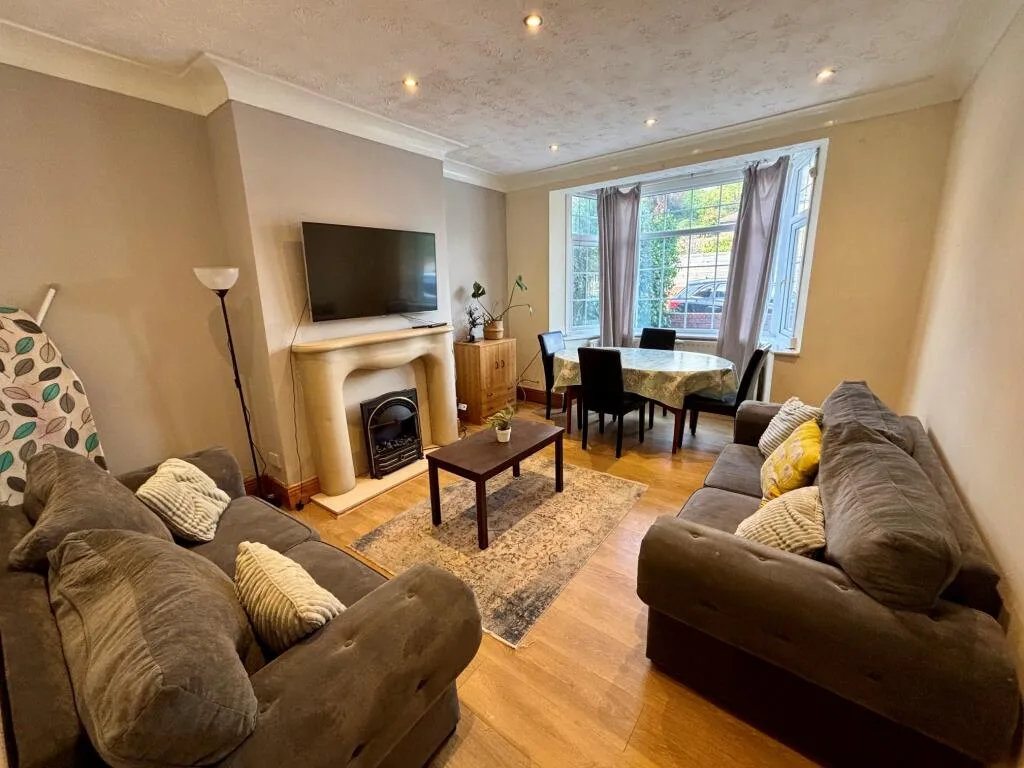 4 bedroom house for rent