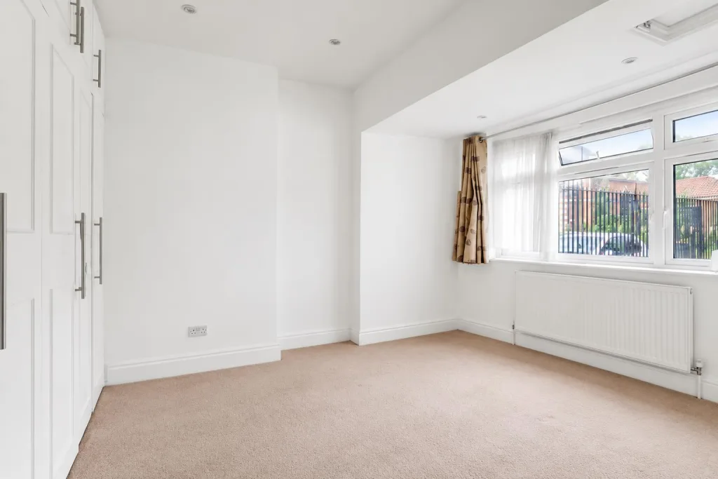 3 bedroom apartment for rent