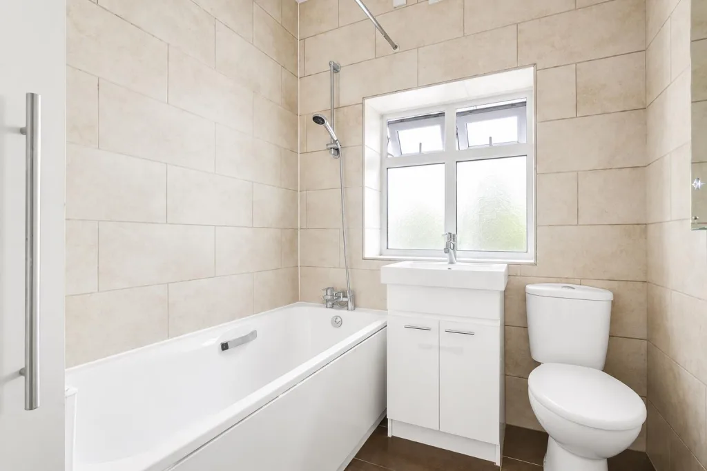 3 bedroom apartment for rent