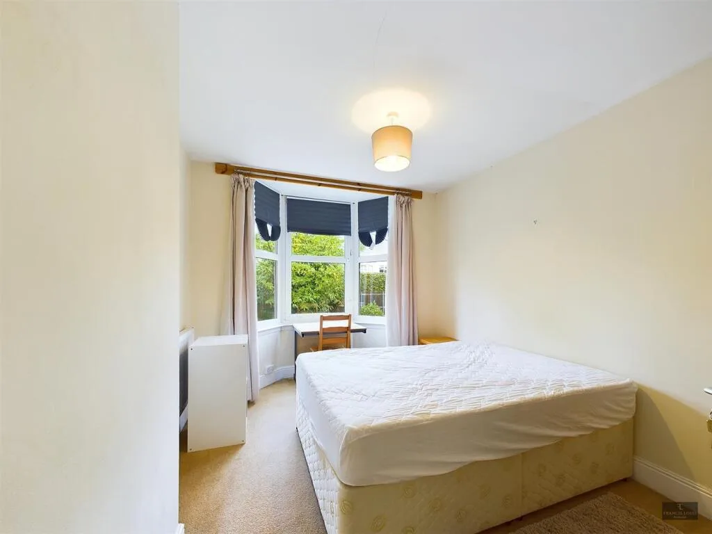 7 bedroom house for rent