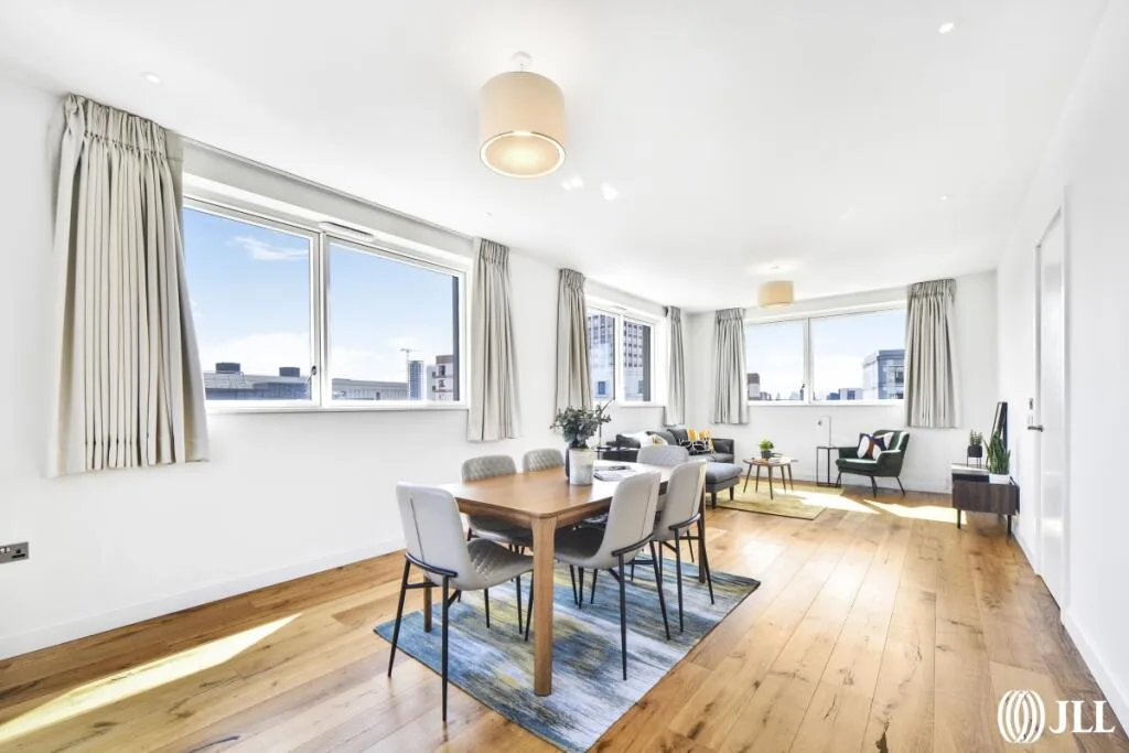 3 bedroom flat for rent