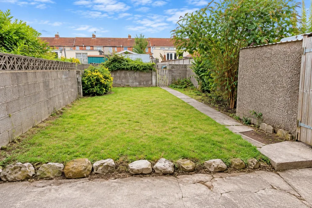 4 bedroom terraced house for rent