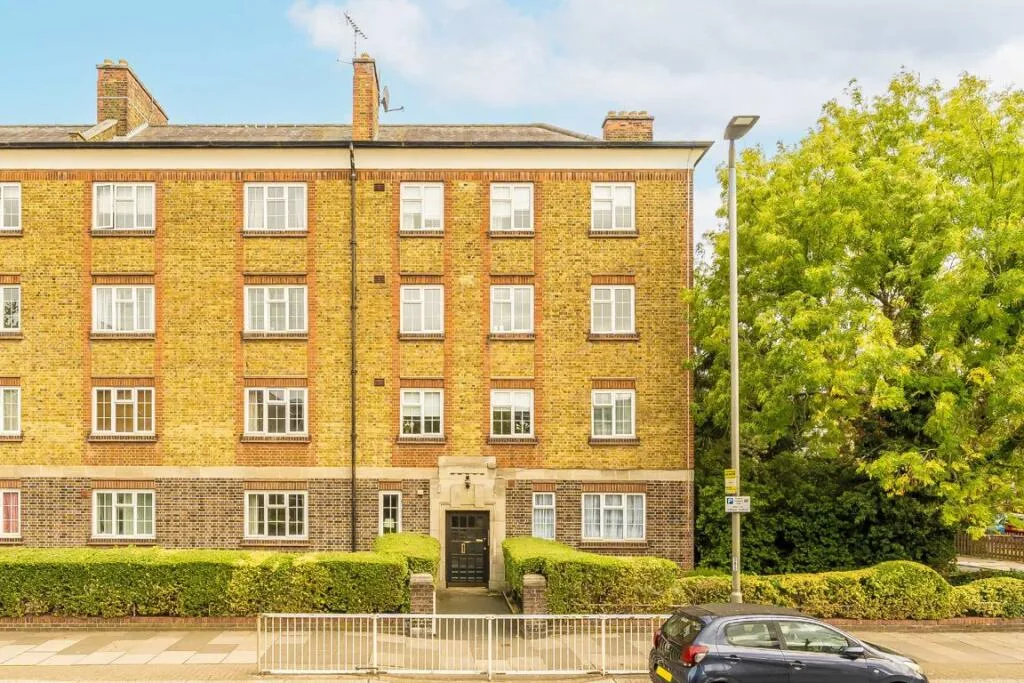 2 bedroom flat for rent