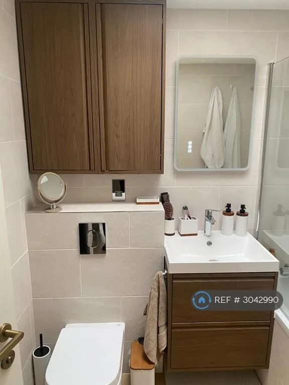 2 bedroom penthouse for rent