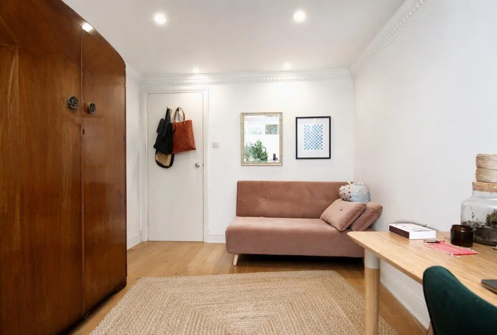 2 bedroom flat for rent