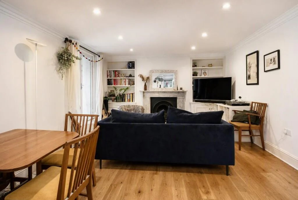 2 bedroom flat for rent