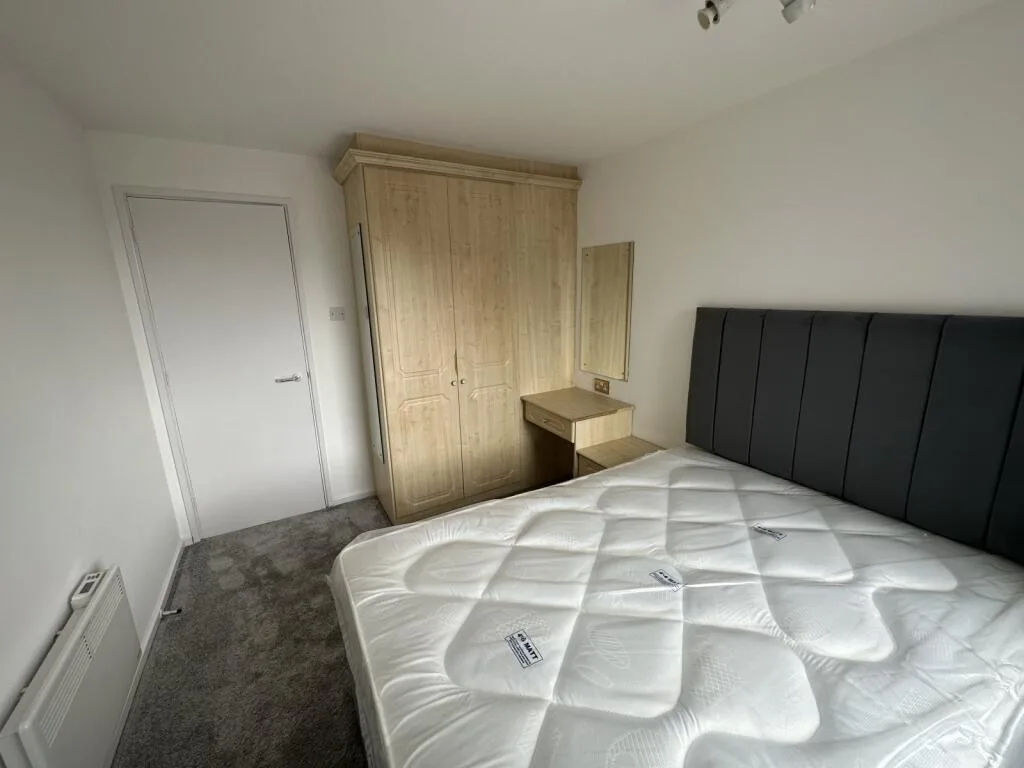 2 bedroom flat for rent