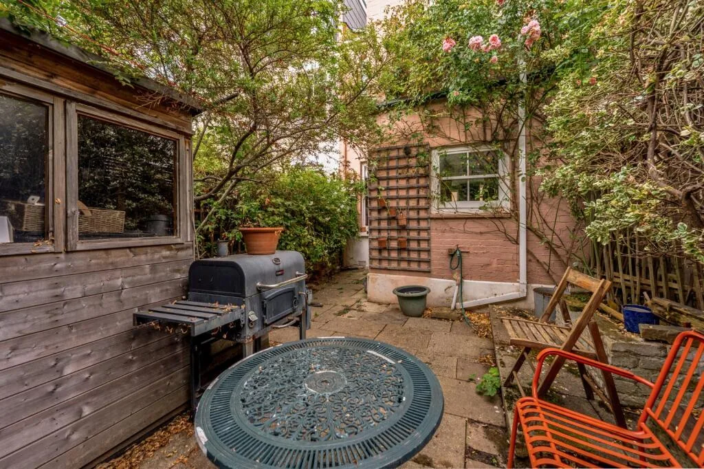 2 bedroom terraced house for rent