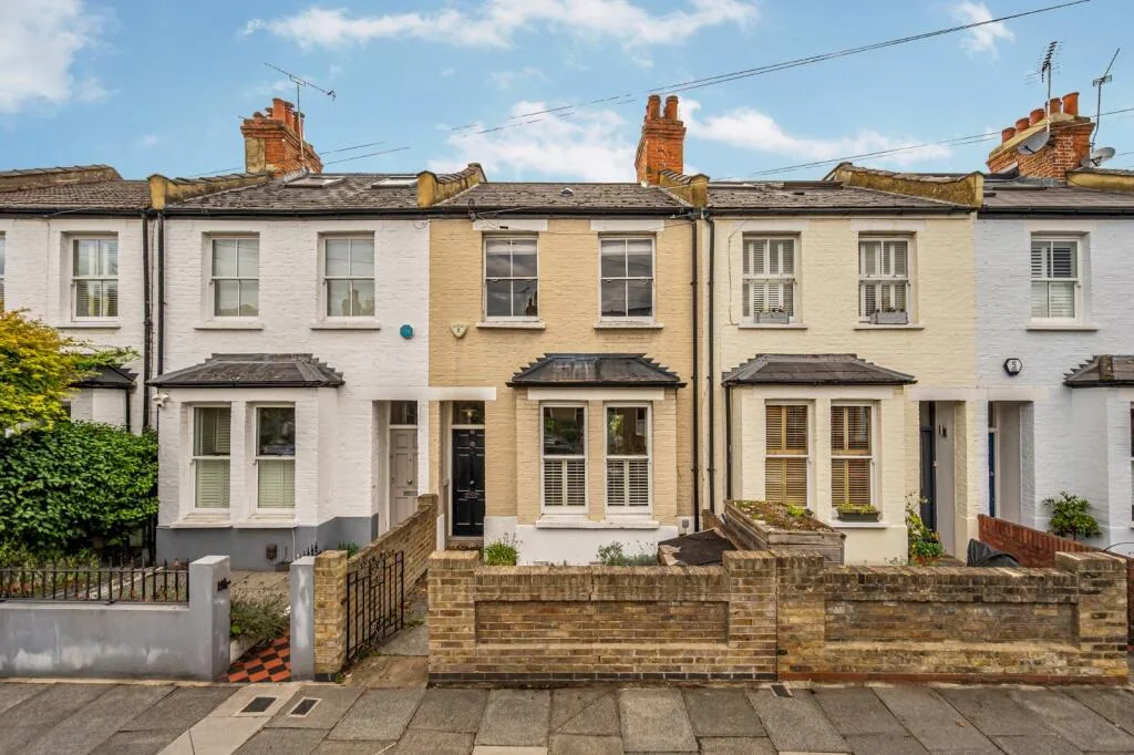 2 bedroom terraced house for rent