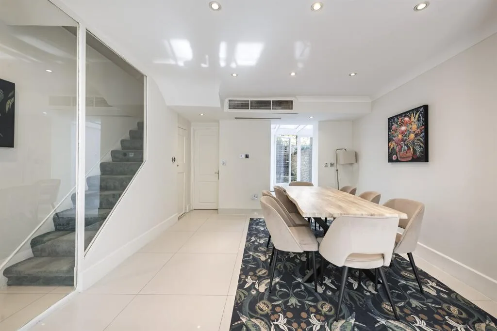 4 bedroom house for rent