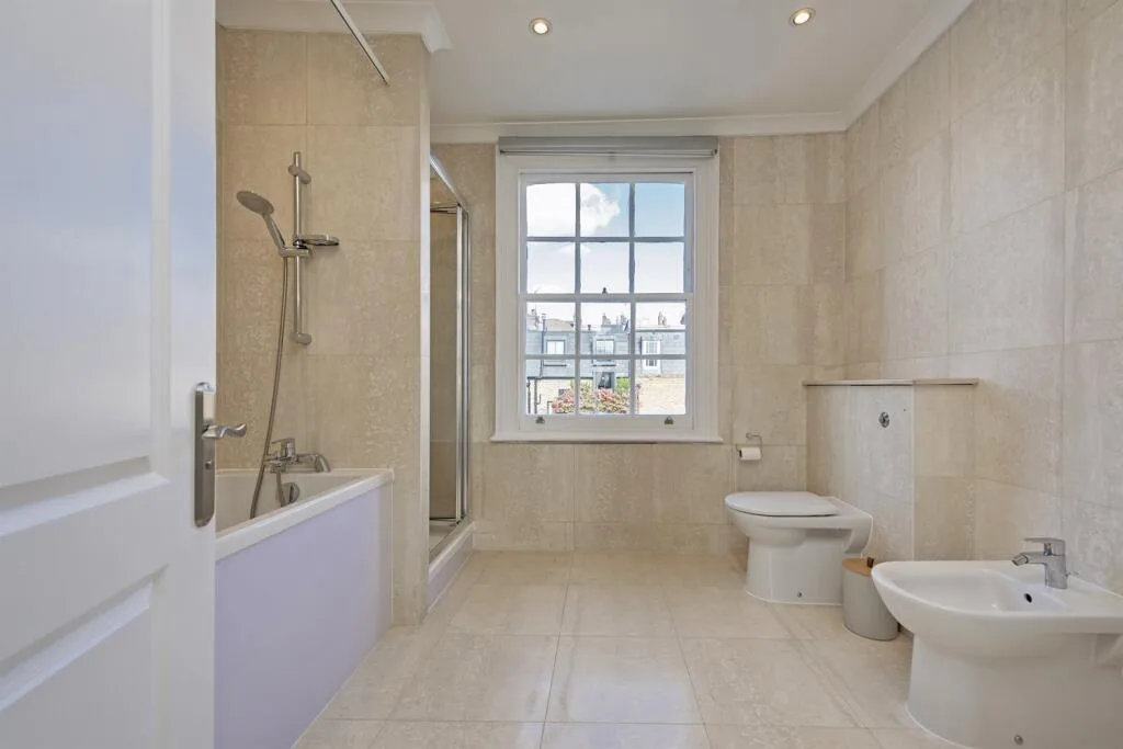 4 bedroom house for rent