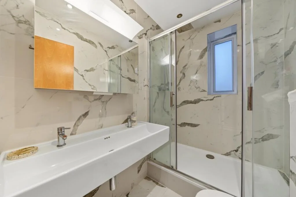4 bedroom flat for rent