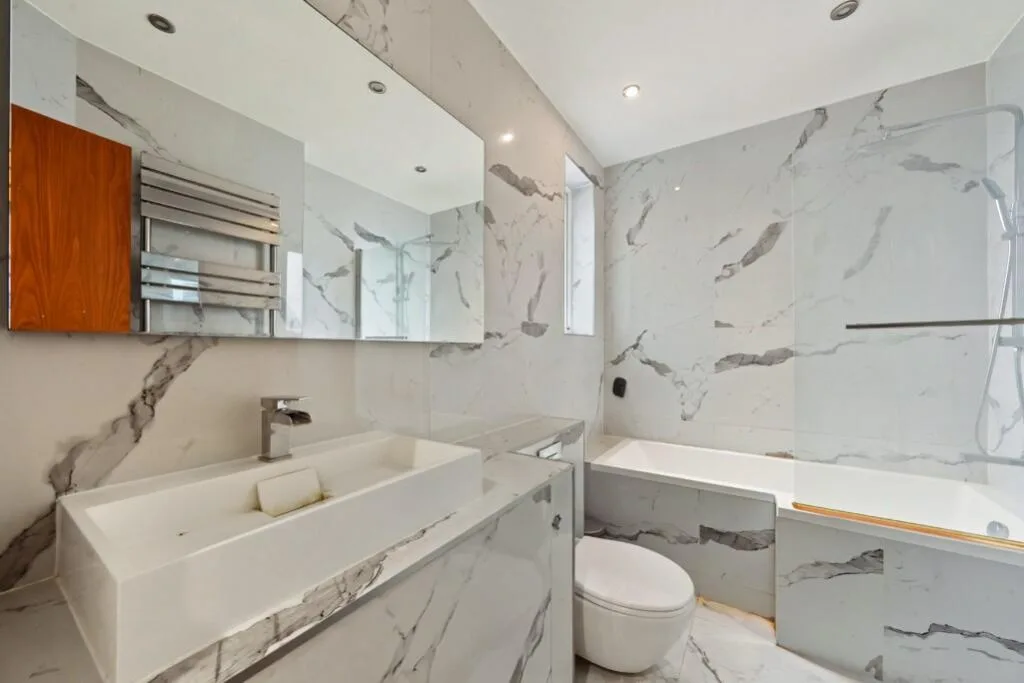 4 bedroom flat for rent