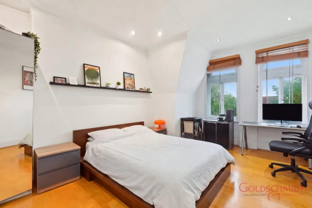 4 bedroom flat for rent