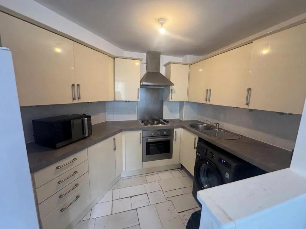 2 bedroom flat for rent