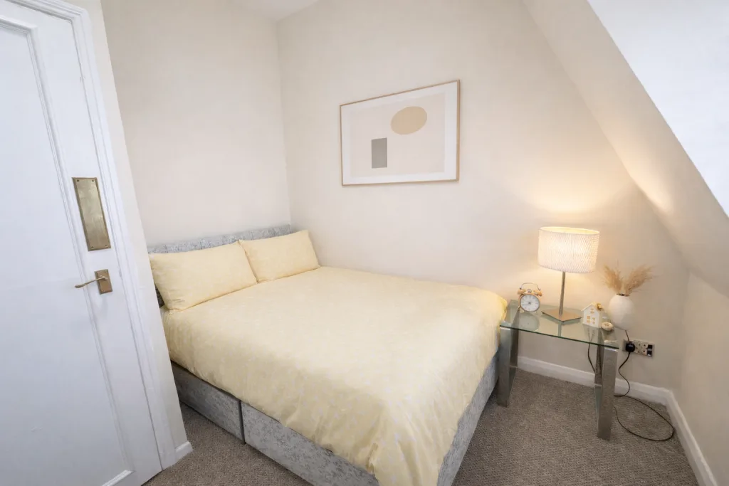 4 bedroom flat for rent