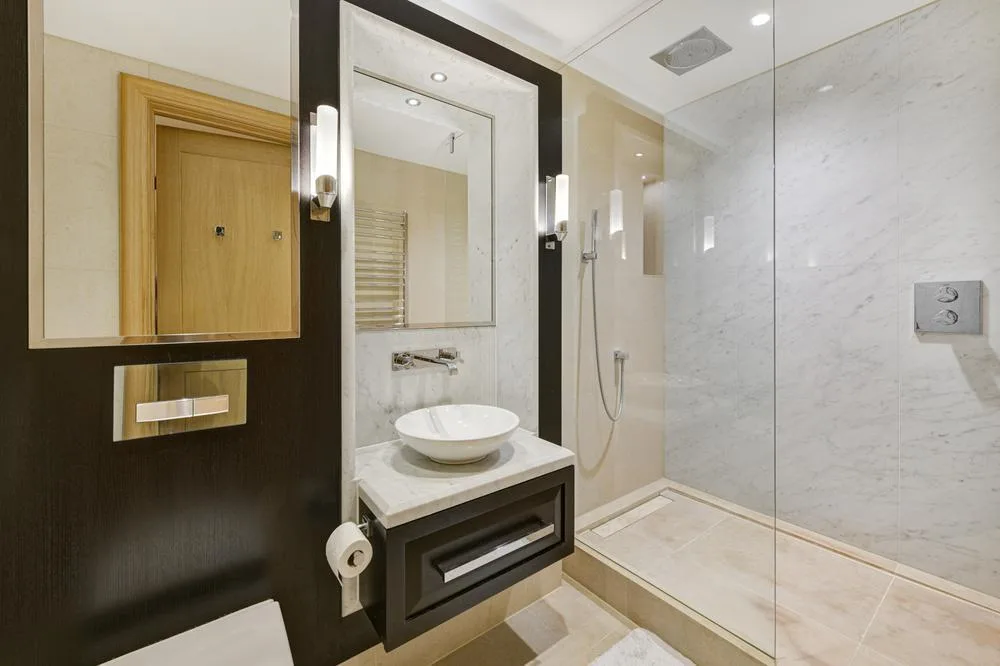 5 bedroom apartment for rent