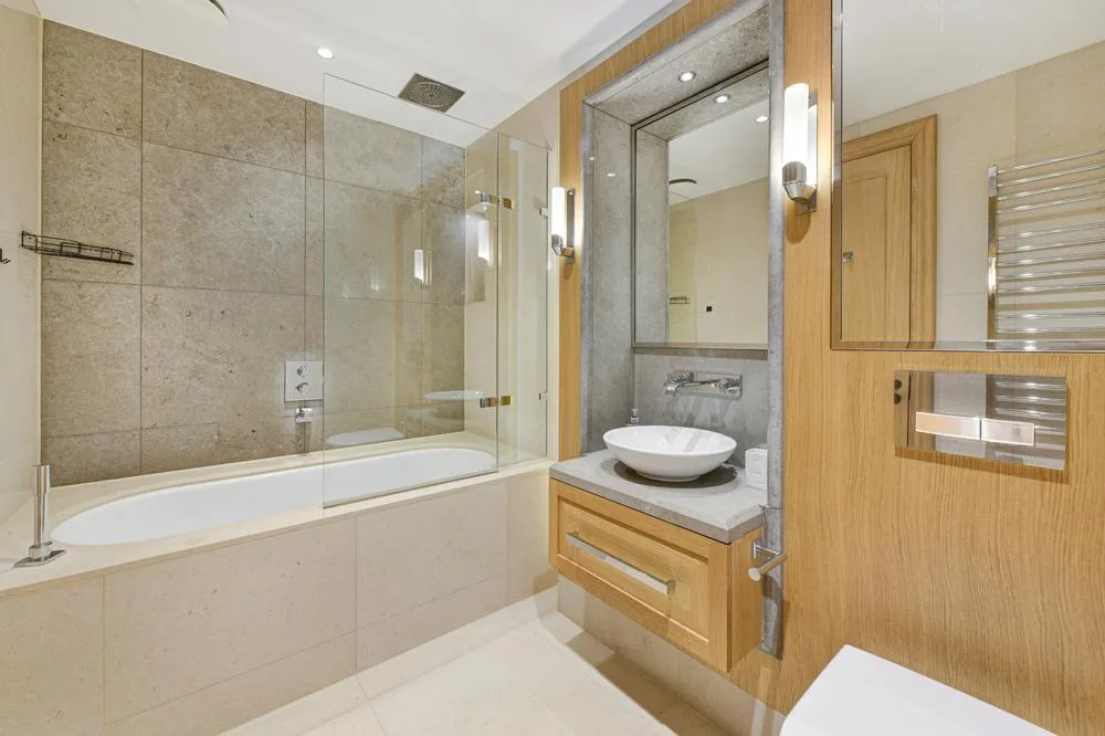 5 bedroom apartment for rent