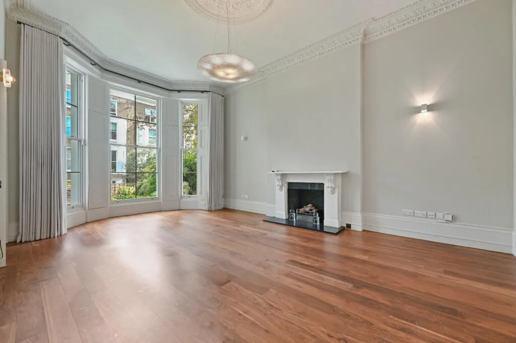 5 bedroom terraced house for rent