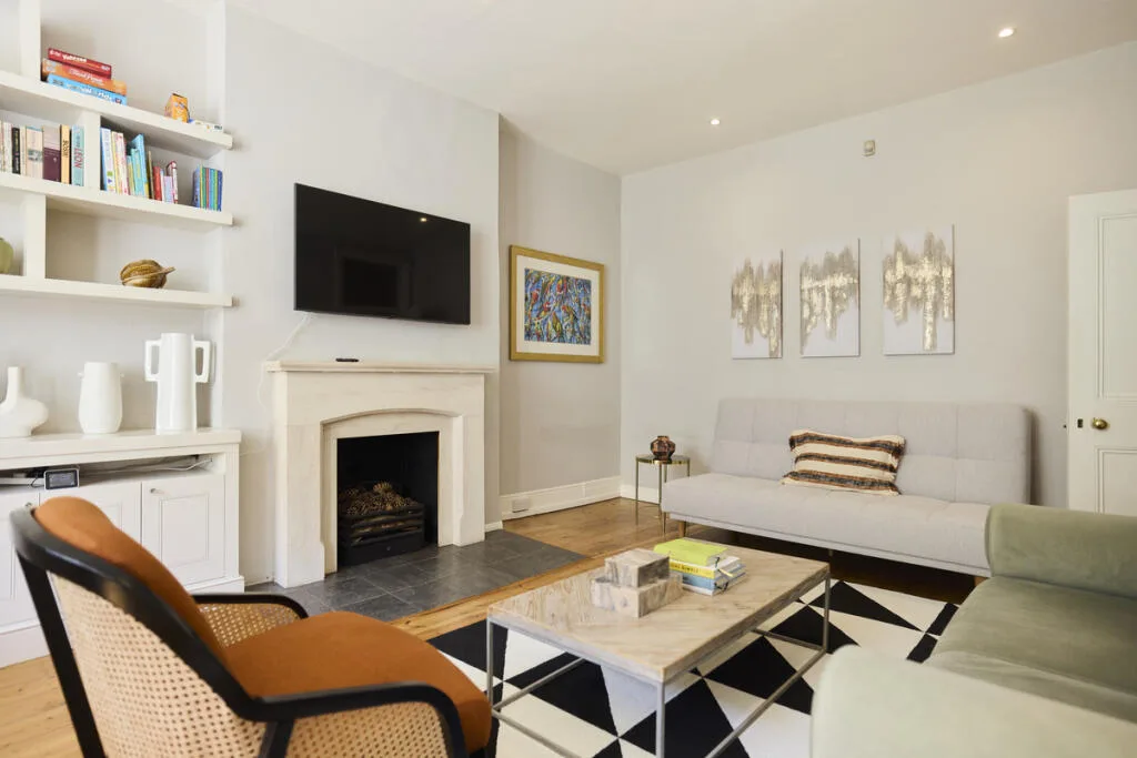 2 bedroom apartment for rent