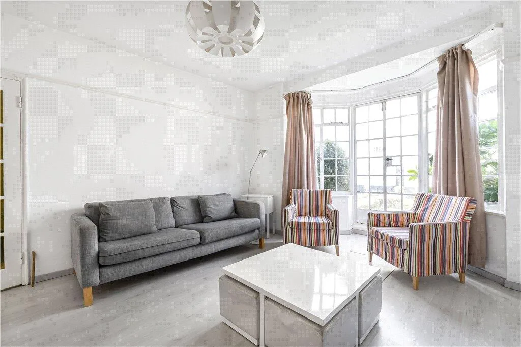 2 bedroom apartment for rent