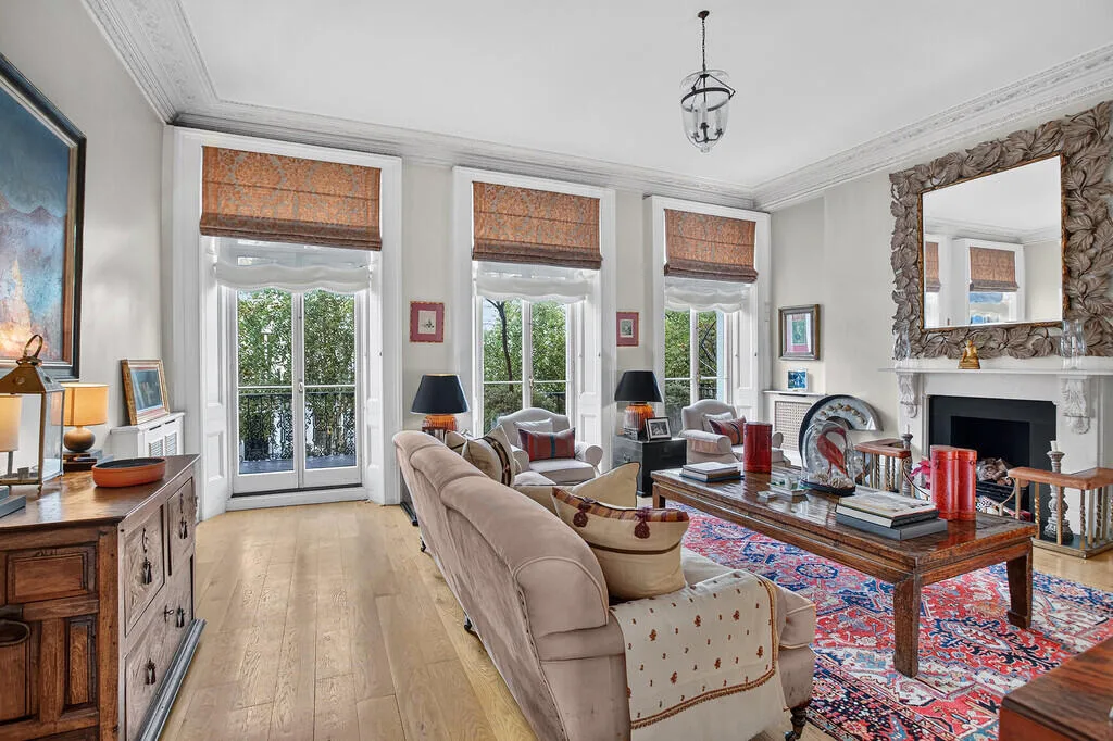5 bedroom terraced house for rent