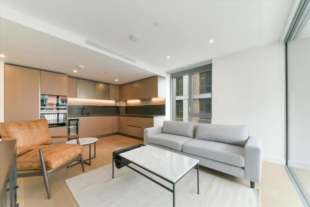 3 bedroom flat for rent