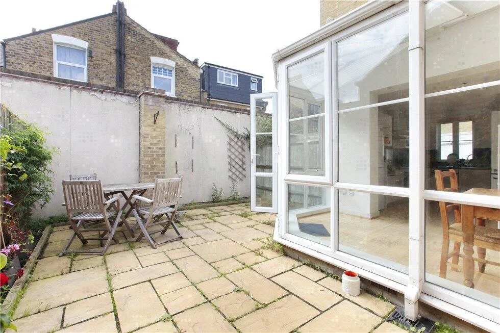 3 bedroom house for rent