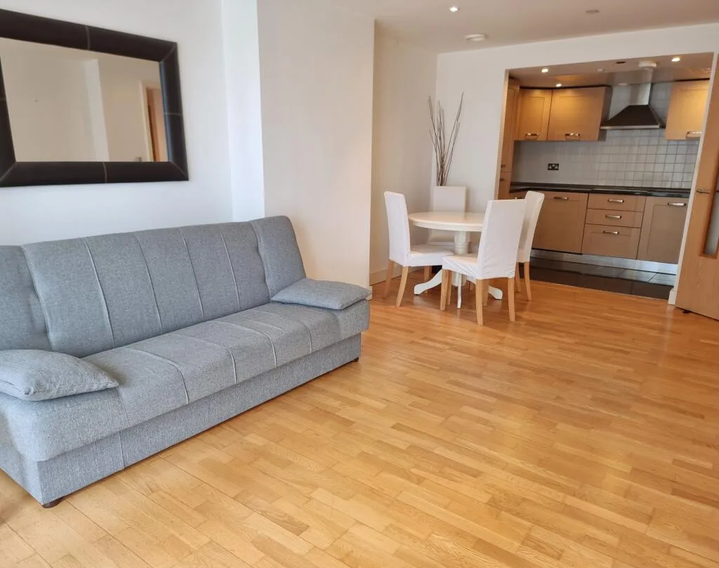 2 bedroom flat for rent