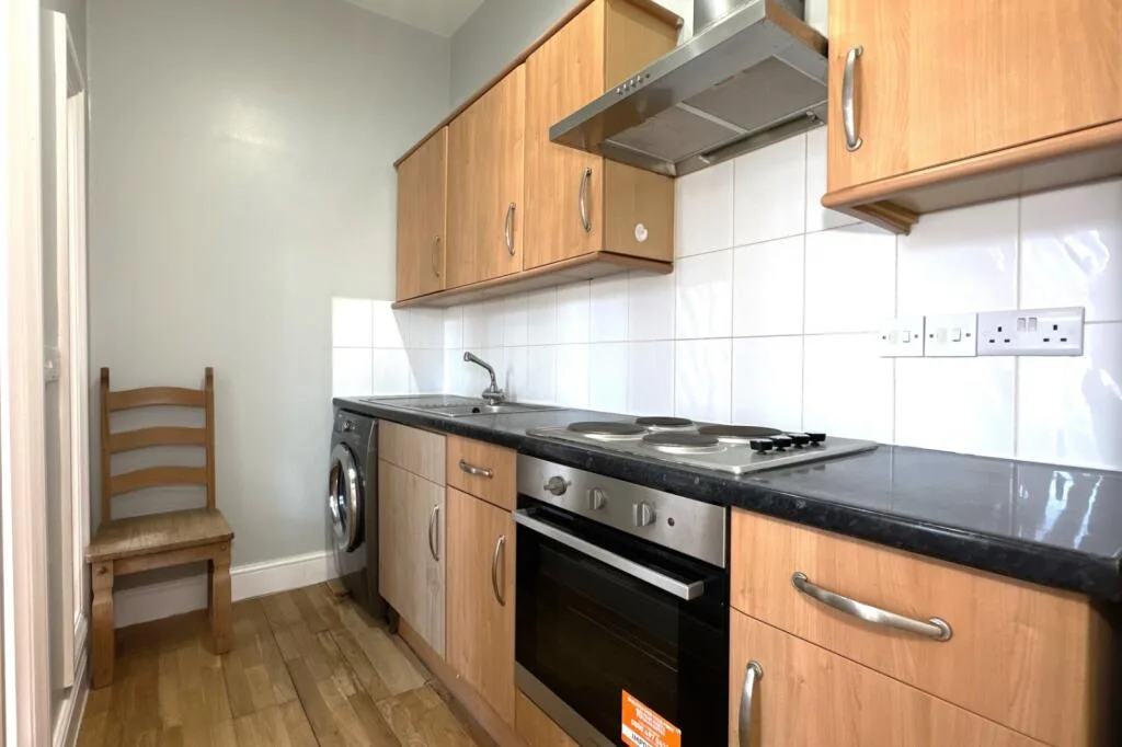 Studio flat for rent