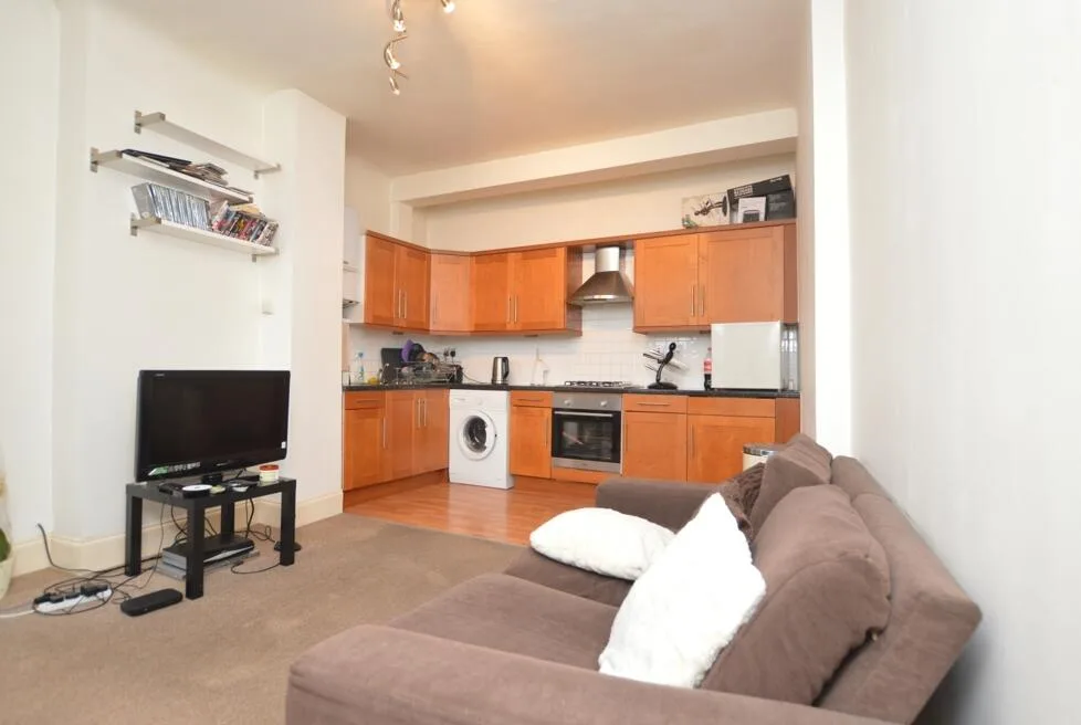 1 bedroom flat for rent