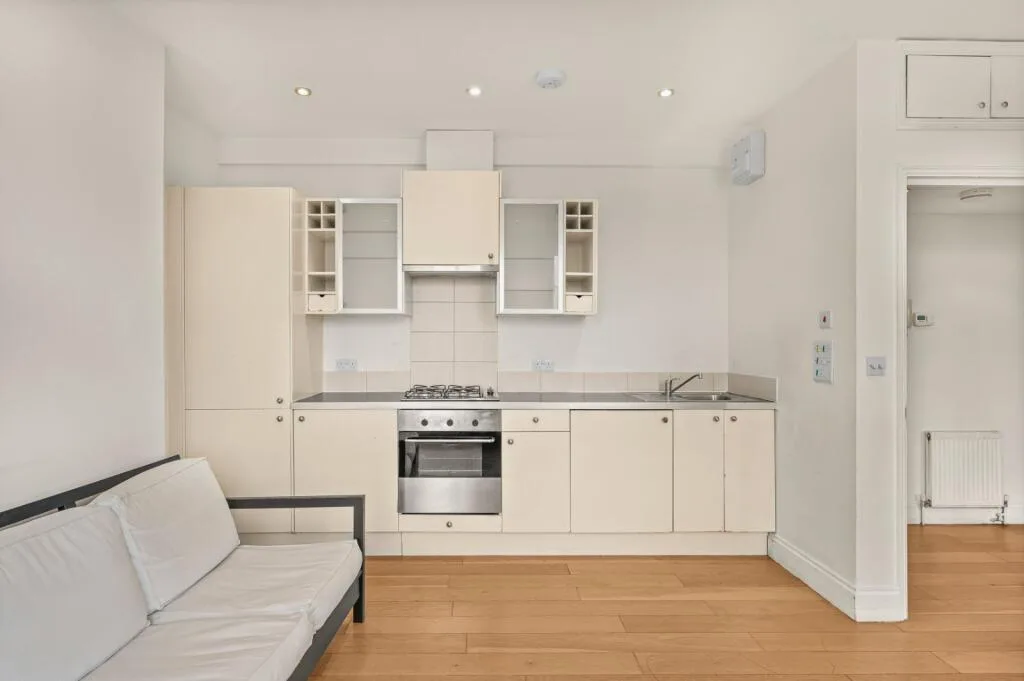 1 bedroom apartment for rent