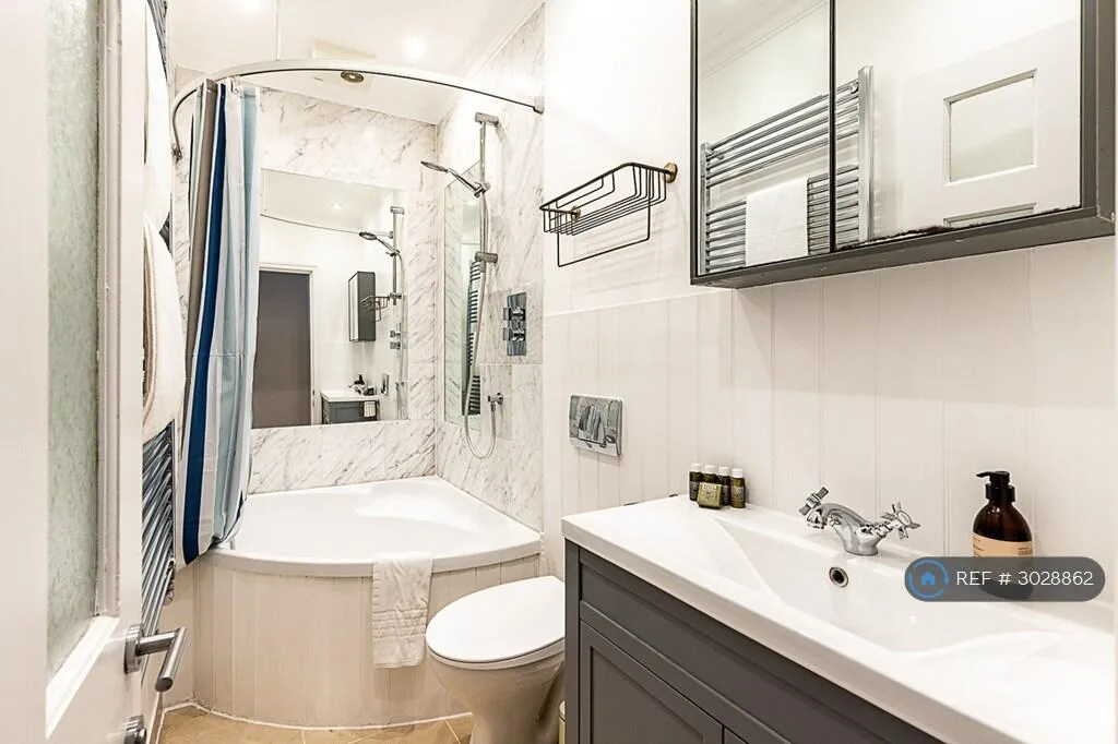 3 bedroom flat for rent