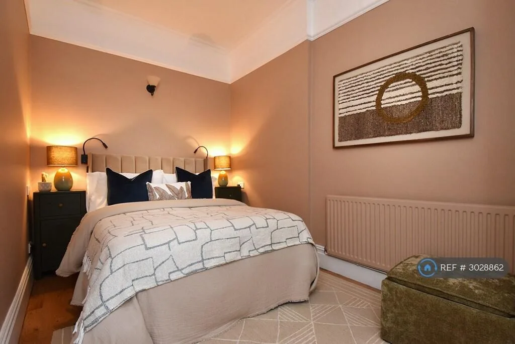 3 bedroom flat for rent