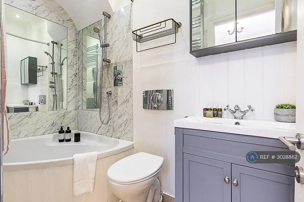 3 bedroom flat for rent