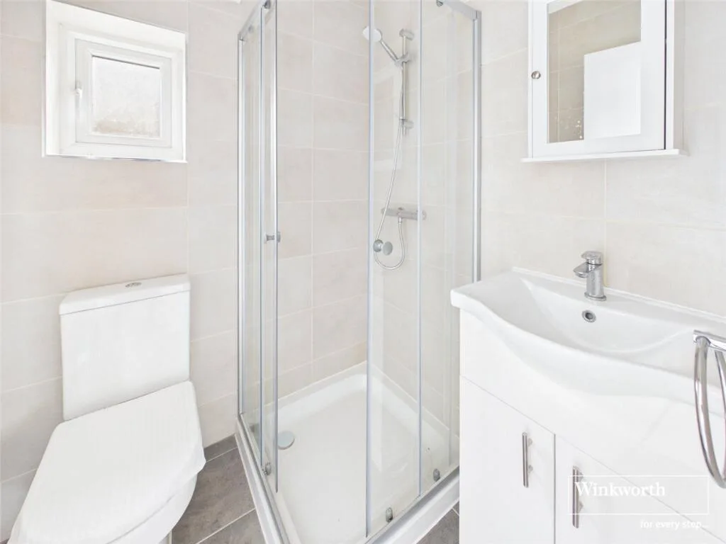 2 bedroom maisonette for rent