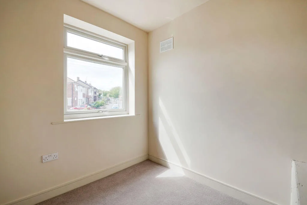 3 bedroom semi-detached house for rent