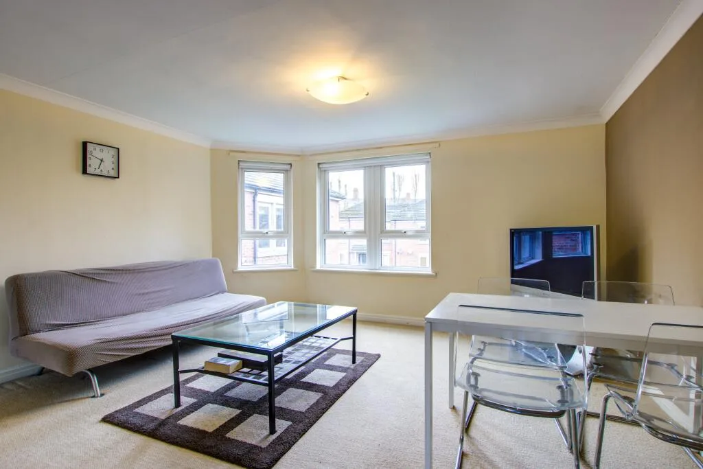 2 bedroom flat for rent